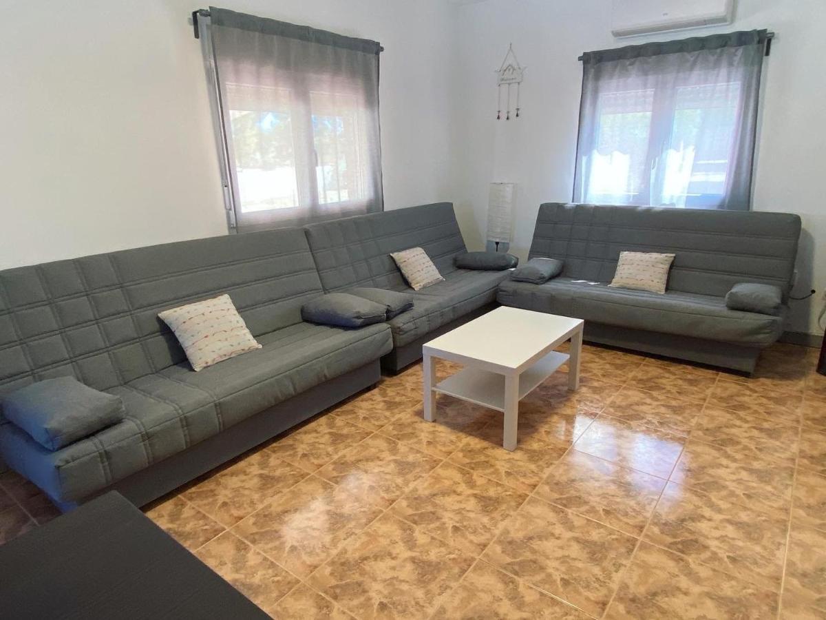 Casa Con Piscina, Villa Alarilla Фуэнтидуэнья-де-Тахо Экстерьер фото