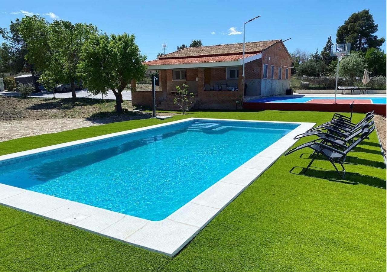 Casa Con Piscina, Villa Alarilla Фуэнтидуэнья-де-Тахо Экстерьер фото